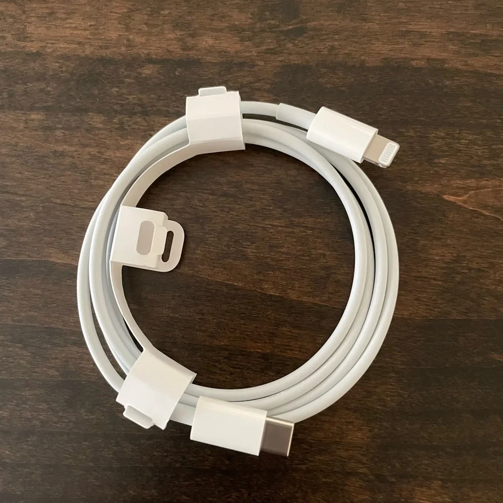 Apple USB-C to Lightning Cable